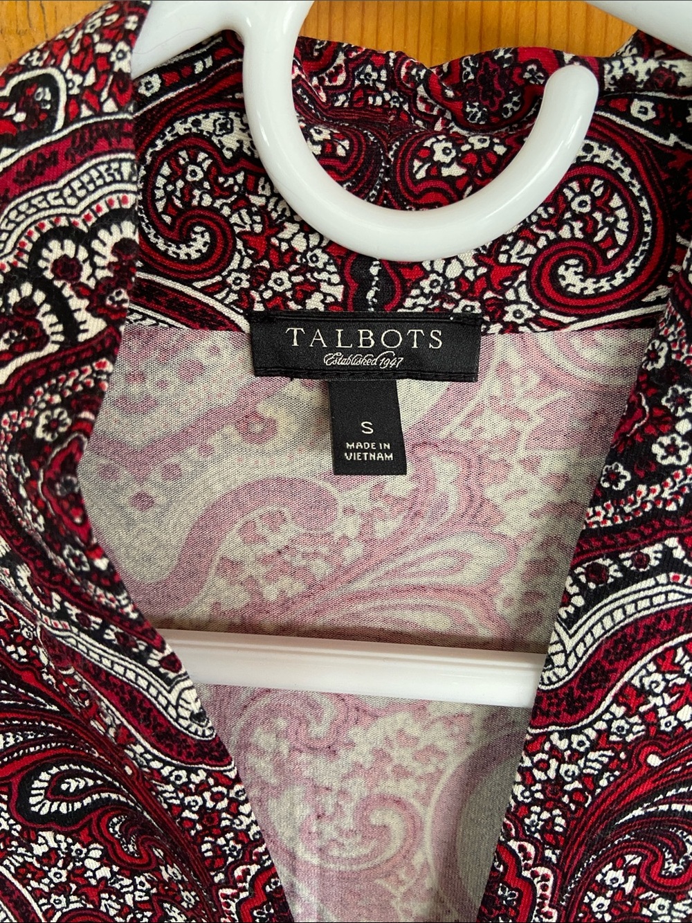 Talbots Burgundy Paisley Split V-Neck Blouse - Picture 2 of 3